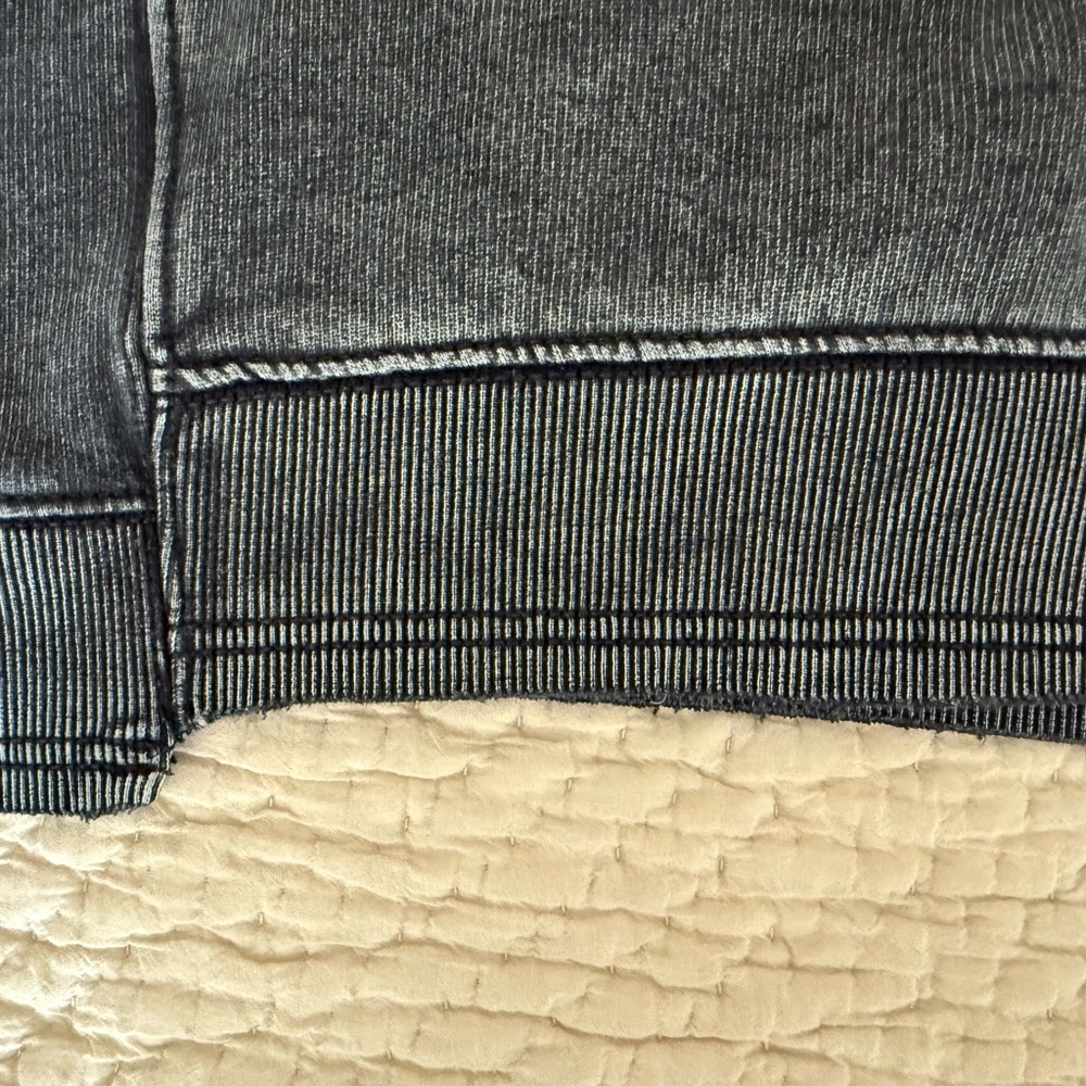 Free People Dark Gray Sweatshirt Size XS - Picture 5 of 7